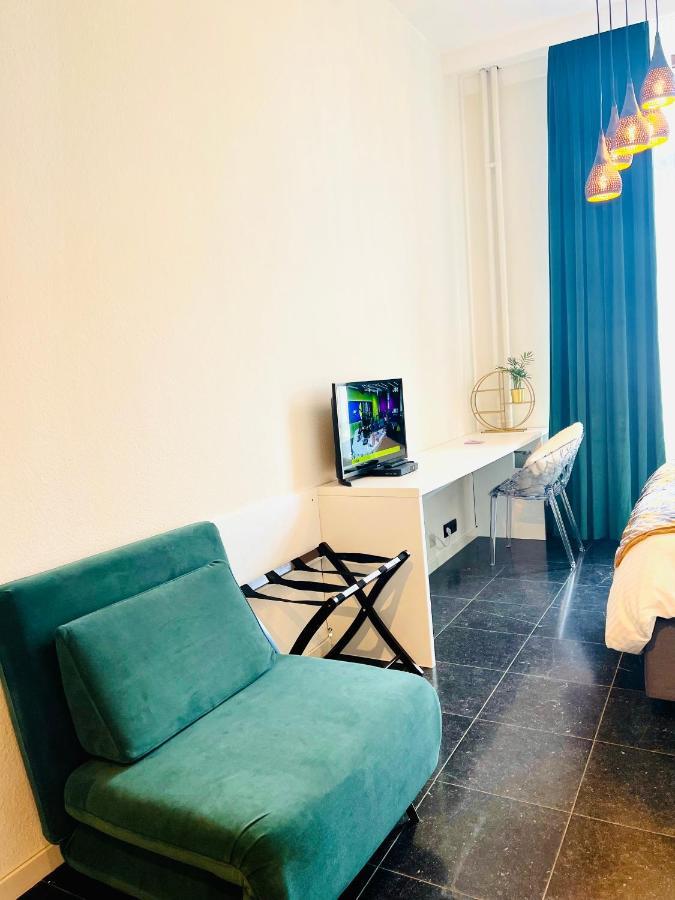 Riverview Studio In Historical Heart Of Antwerpen Eksteriør billede