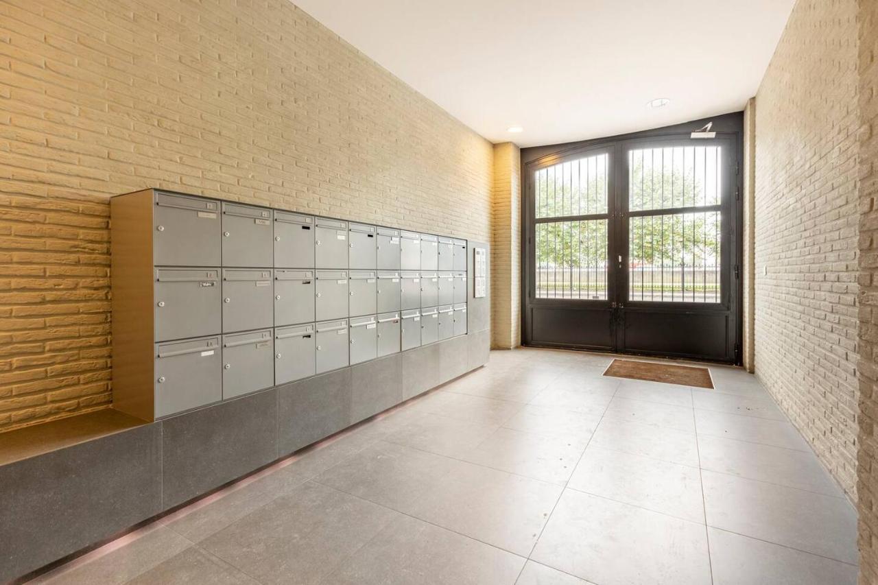 Riverview Studio In Historical Heart Of Antwerpen Eksteriør billede